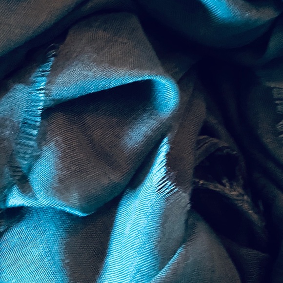 Cotton scarf first green shawl big wrap - Picture 3 of 4